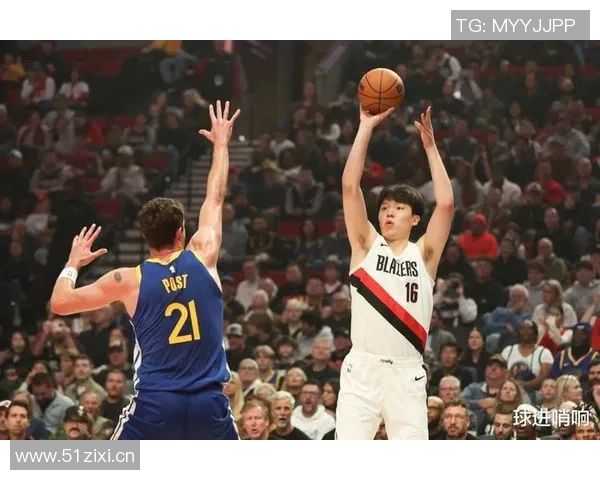 罗威谈小阵容战术变化与斯普利特的信任支持 罗威谈小阵容战术变化与斯普利特的信任支持