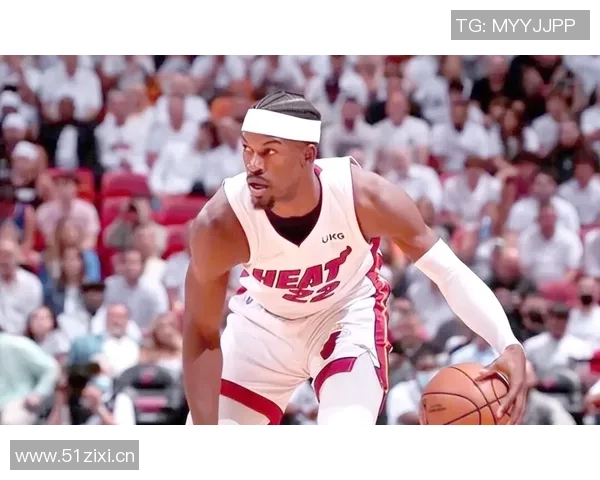 巴特勒称赞雷霆年轻团队明确目标战绩展现出实力与团结