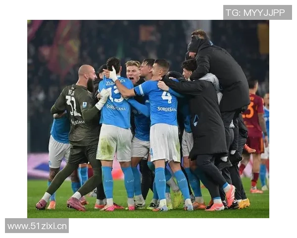 万名那不勒斯球迷现场助威罗马警方面临巨大安保压力