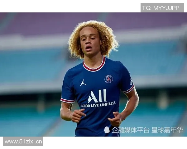 巴萨瞄准19岁荷兰中场新星斯米特本赛季表现出色出场26次打进2球